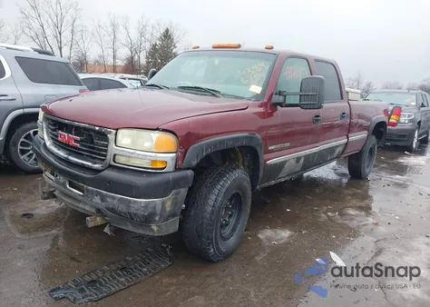 2002 GMC Sierra 2500Hd Sle z USA, uszkodzony, nr VIN 1GTHK23U92F215643